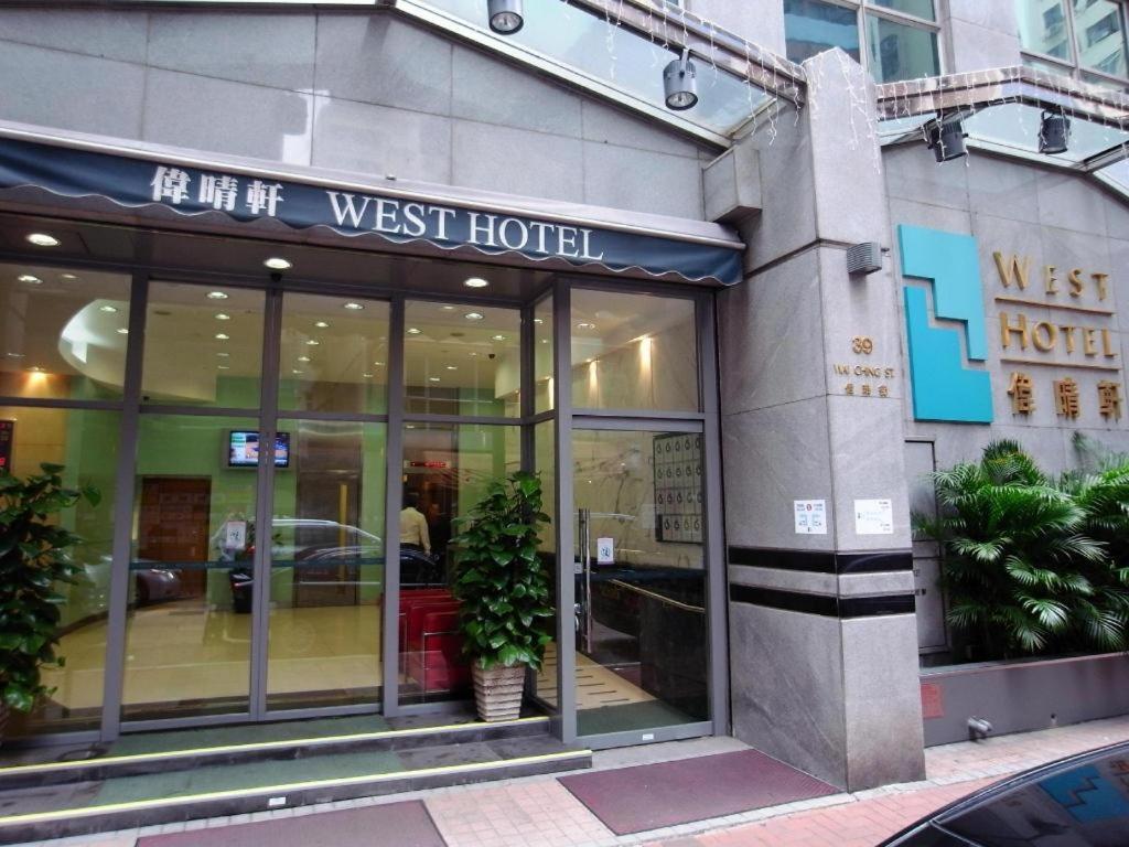 West Hotel 3*